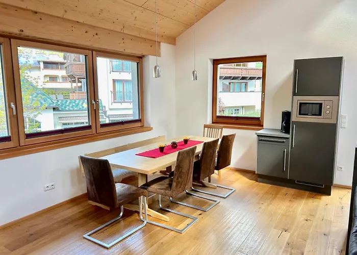 Starkapart - Xl-wohnung-geraeumig-stilvoll アパート *