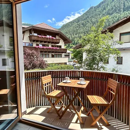 Starkapart - Xl-wohnung-geraeumig-stilvoll